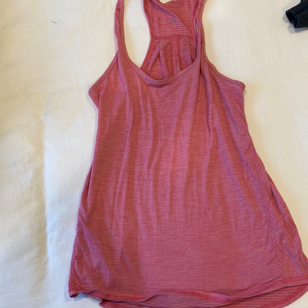 Lululemon tank top pink
